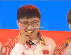 Uzi在瑞士队比赛中势不可挡，连败引发热议！的简单介绍