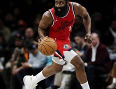 关于哈登在公牛比赛中挺进下一轮，势不可挡引发热议！的信息