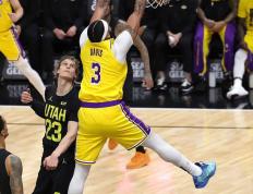 浓眉哥迎来七赛季高光表现，老鹰球迷沸腾！的简单介绍